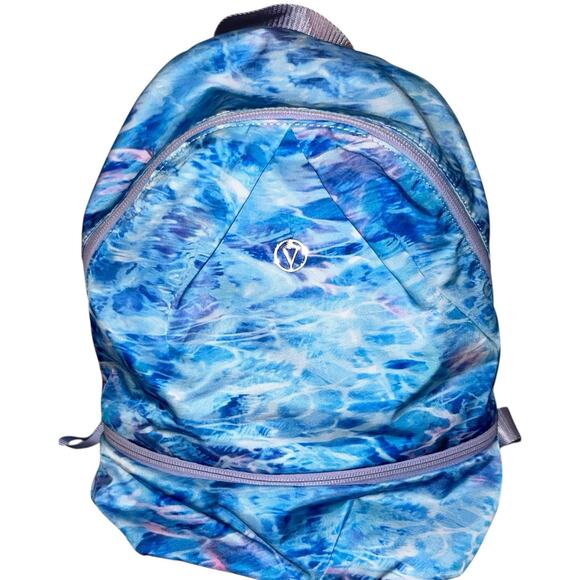 Lululemon Ivivva Girl's Backpack Blue Water Tie Dye Print - Picture 4 of 7